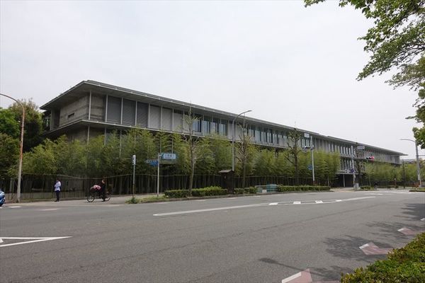 京都大学 稲盛財団記念館