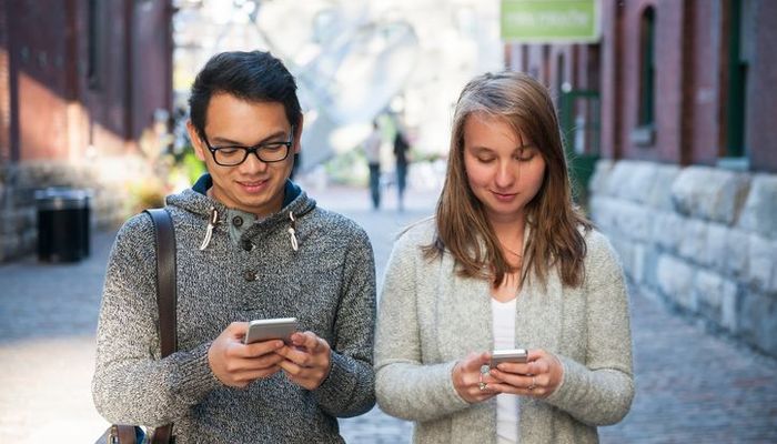 デート中にポケモンgoをプレイする恋人はあり なし 大学生に聞いてみた 大学入学 新生活 恋愛 マイナビ 学生の窓口