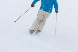 今年の冬のレジャーの参考に！ スキー場の学割まとめ