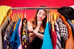 女子大生がファッションで悩んでいることTop5！ 1位「服を買うお金がない」