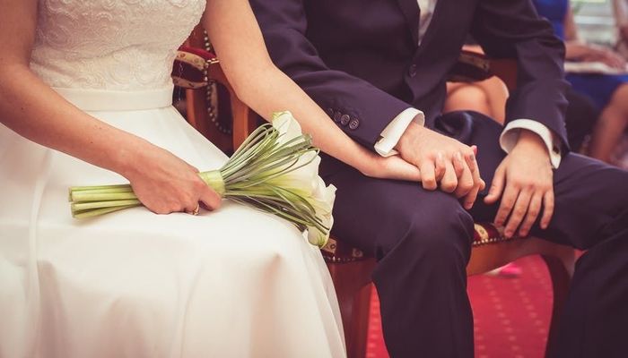 結婚式のスピーチ成功のコツと例文 気持ちがこもった感動的な祝辞を考えよう 社会人生活 ライフ 社会人ライフ フレッシャーズ マイナビ 学生の窓口