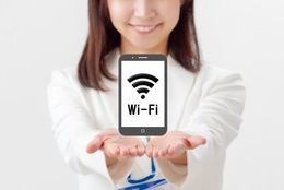 【便利なフリーWi-Fi​！安全面が心配です…】はじめての「フリーWi-Fiおどおど」＃あつまれ！_おどおど学生。