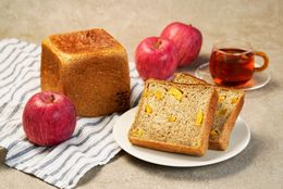 最高級の北米産小麦と北海道産の純生クリームを使用！『ごろごろりんごの紅茶食パン』が登場！香り高いダージリンとリンゴの絶妙なハーモニー！#Z世代Pick