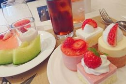 【ケーキ&スイーツ「食べ放題」の名店5選】あのケーキチェーンや有名ホテルも！「ケーキ・スイーツ食べ放題」が楽しめるスポット  ＃あつまれ！_おどおど学生。