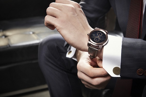 社会人にふさわしいビジネス用腕時計の選び方・注意点3つ