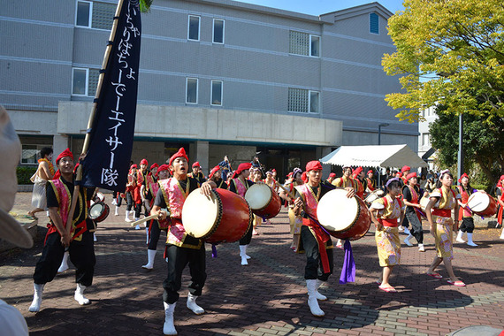  【大阪教育大学：神霜祭】部活動・サークルが練習の成果を披露する姿がかっこいい！【2016学園祭情報】