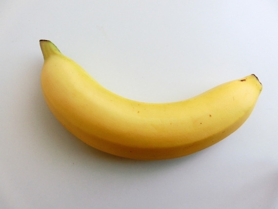 実は超少数派！ バナナはおやつって言うけど……遠足にバナナ持っていったことある人は1割未満だと判明！