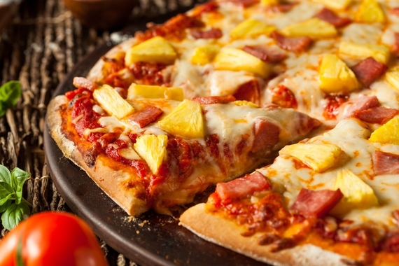 大統領の禁止発言で話題……ピザにパイナップルってあり？ なし？