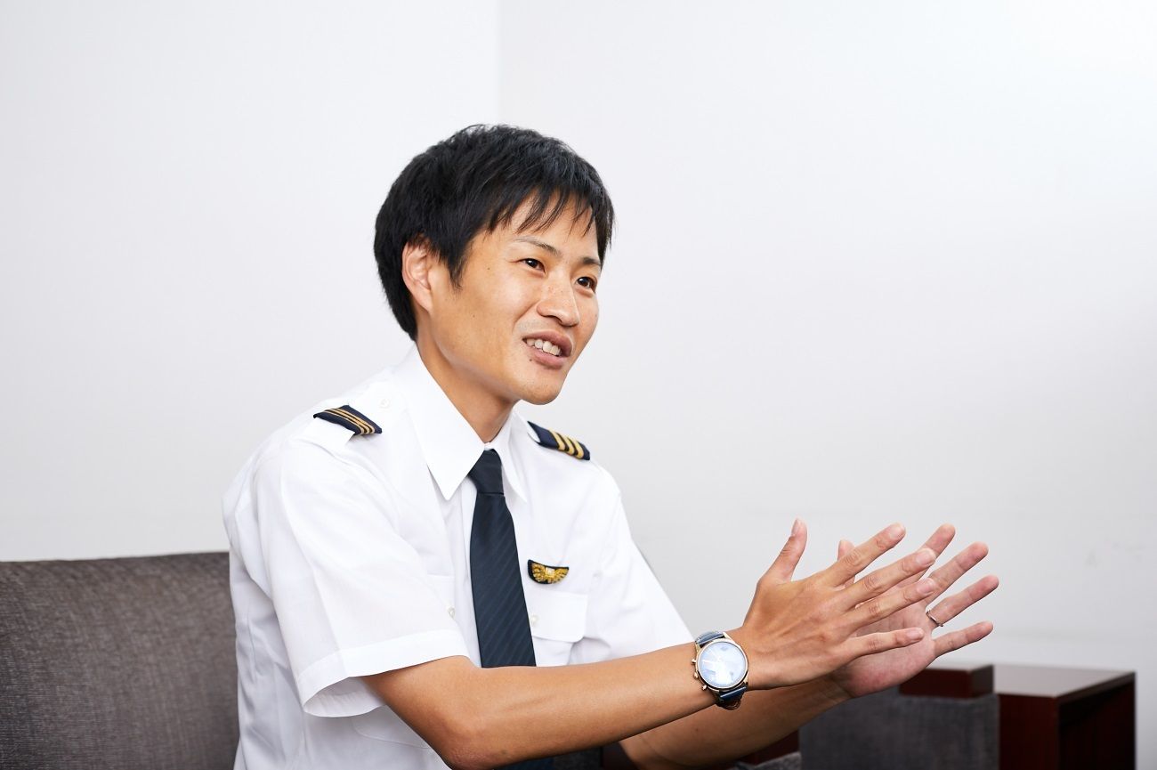 【ANAの先輩社員】運航乗務職：藤岡秀敏さん