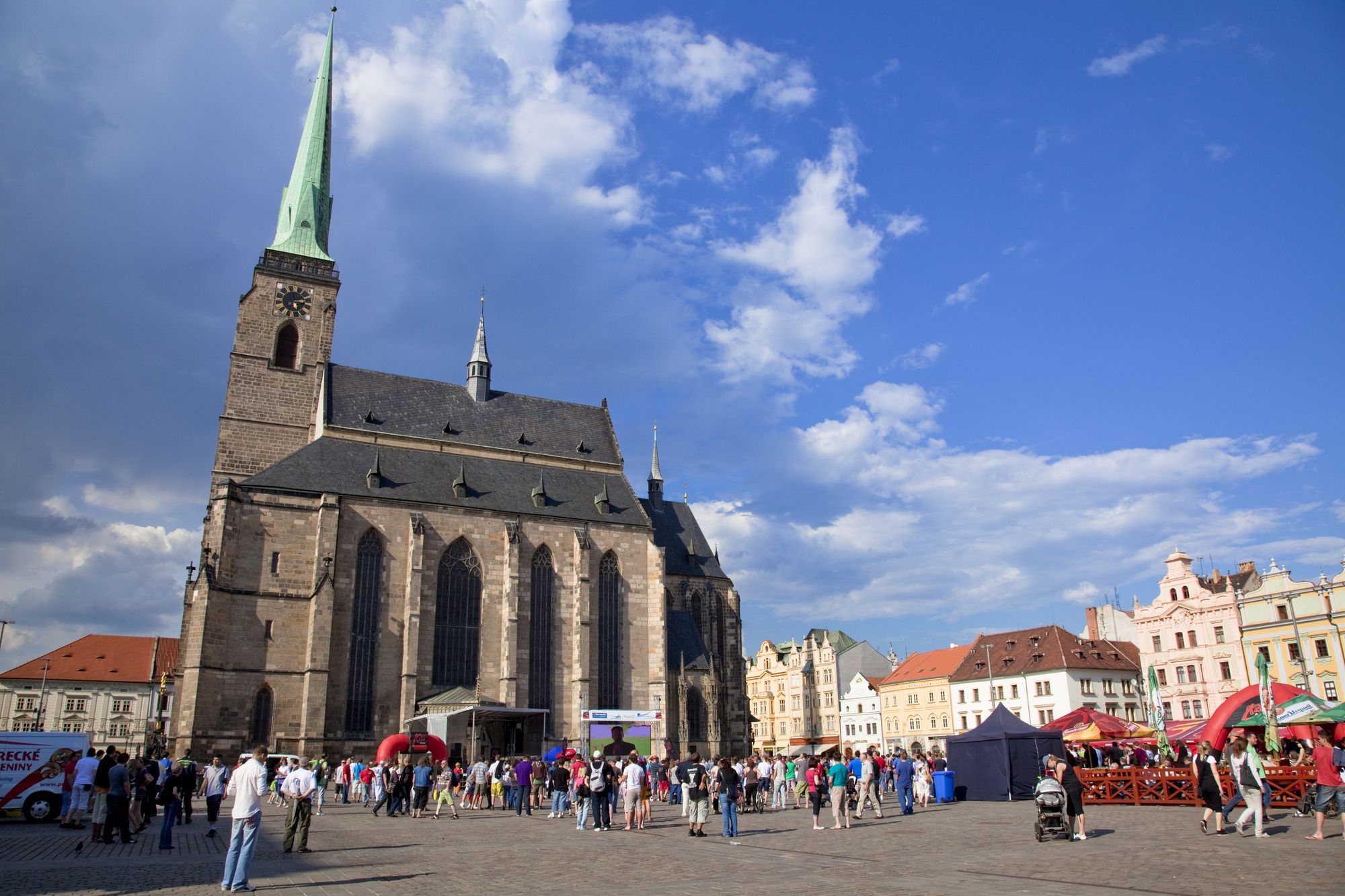 チェコのおすすめ観光地20選！ 音楽や芸術にあふれる街で訪れる場所とは？