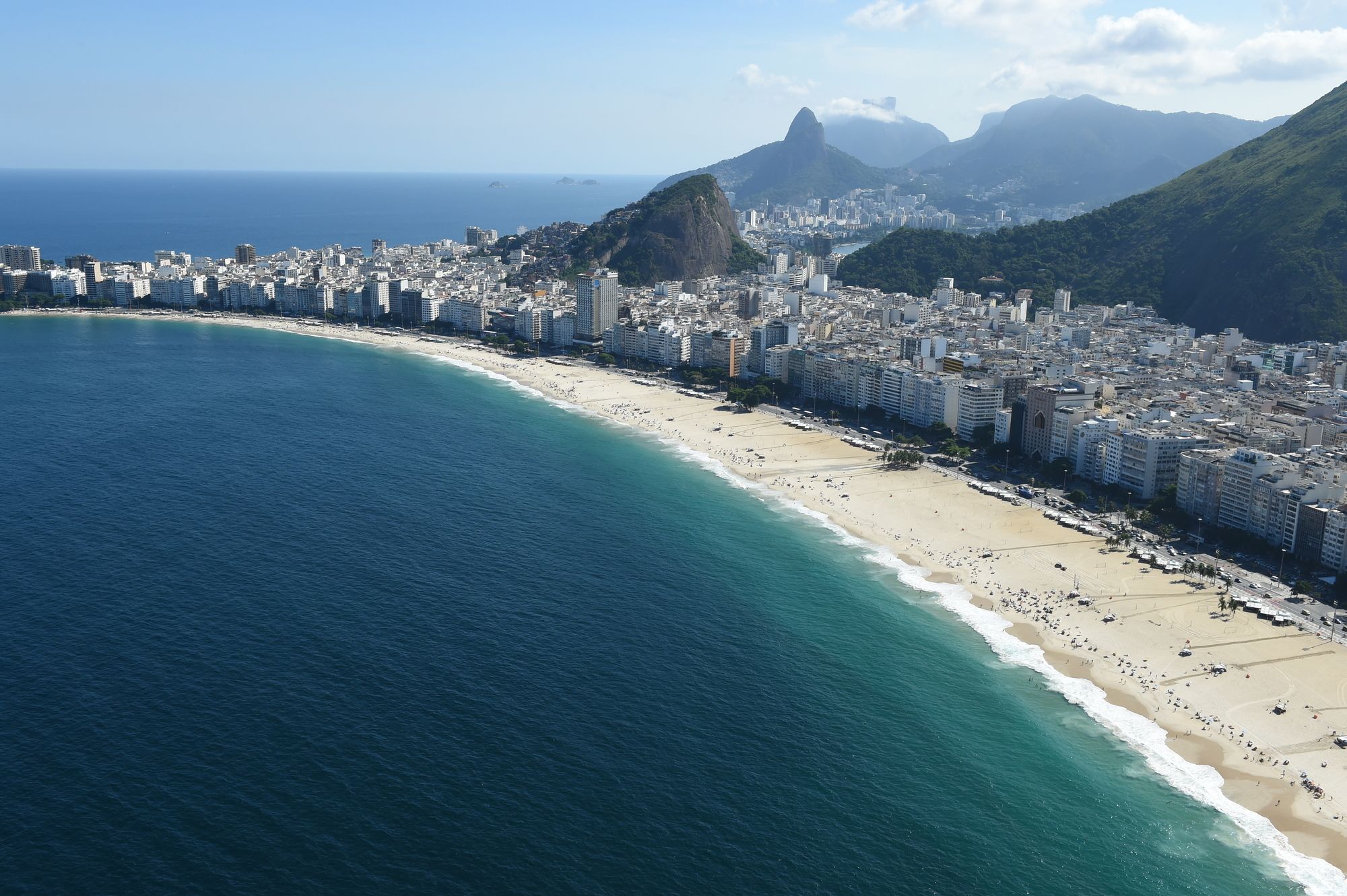 ブラジルのおすすめ観光地20選！ 本場のサッカーにサンバなどの魅力をお届け！