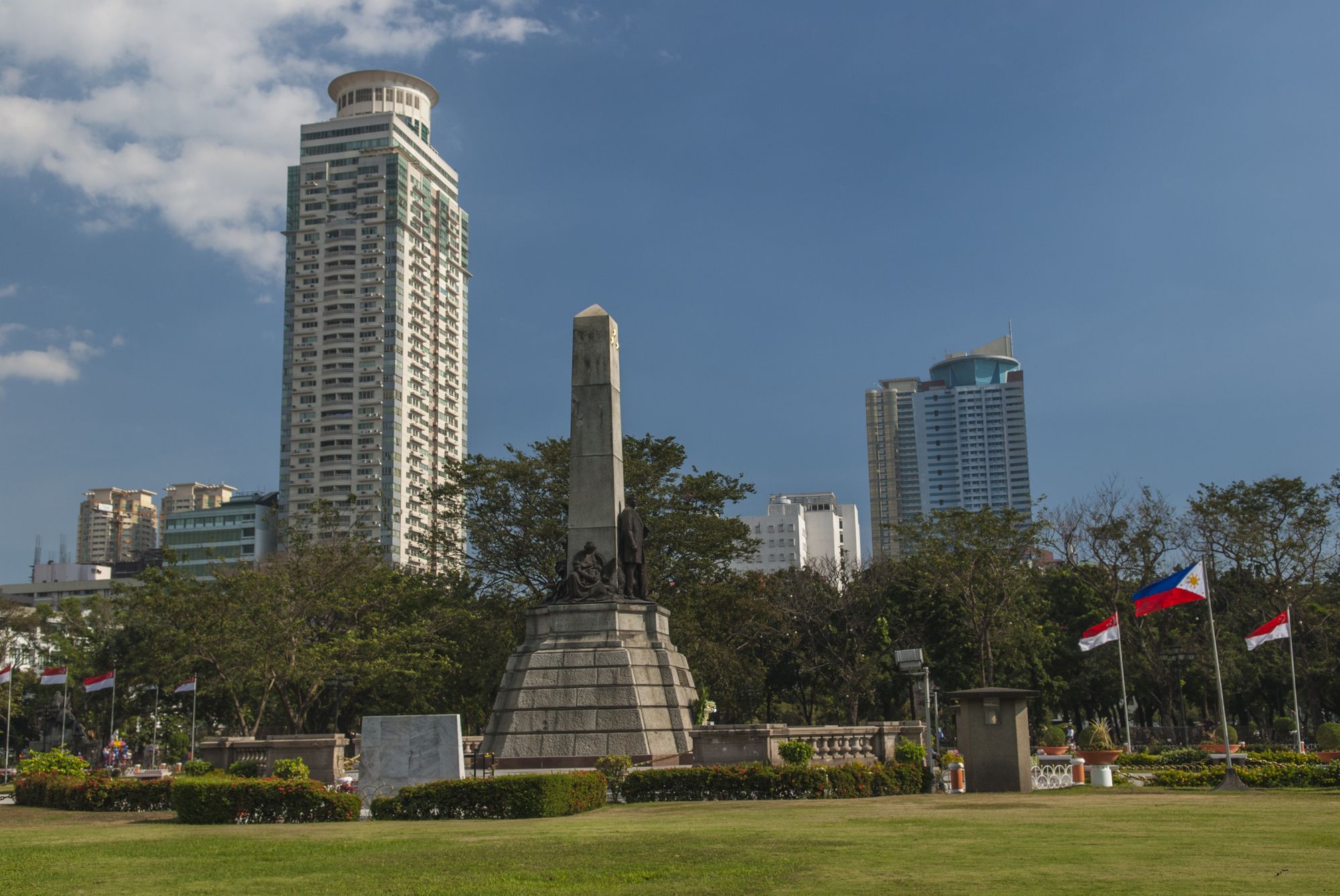 フィリピンのおすすめ観光地20選！ 歴史と文化を学べる注目スポットは？