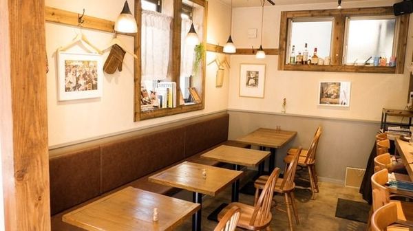 galette cafe もがの店内