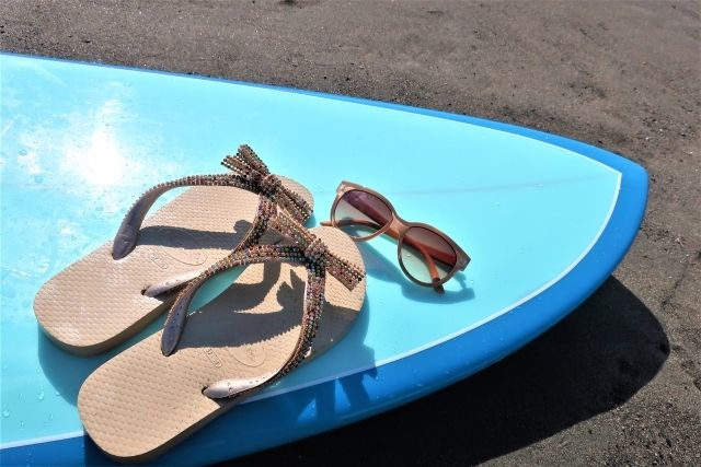 【サーフィンに挑戦！】「はじめてのサーフィンおどおど」を解決（海に出るまでの準備・マナー編）