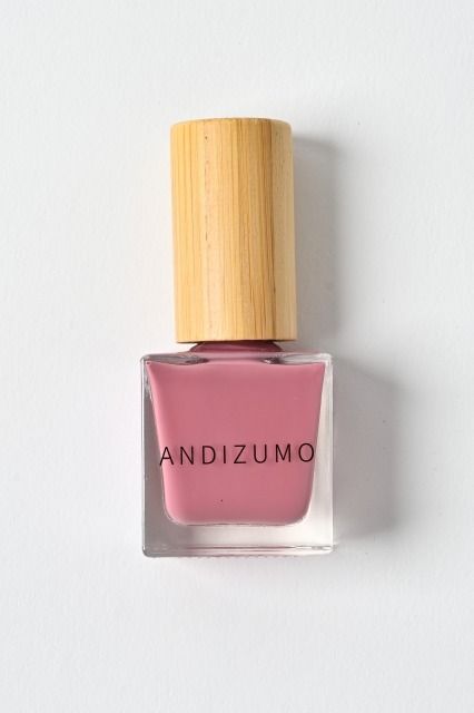 「ピンクリボン」をテーマにコラボした、ピンクの水性ネイルカラー発売！  #Z世代Pick