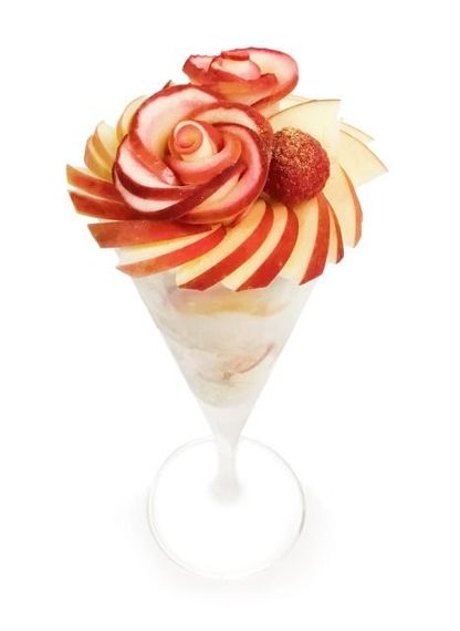 旬のりんごをパティシエの技で美しいケーキに！カフェコムサの「りんごフェア」 #Z世代Pick