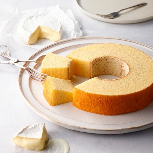 チーズ好きのためのバウムクーヘン新登場！濃厚なチーズが香る、しっとりとした『チーズバウム』 #Z世代Pick