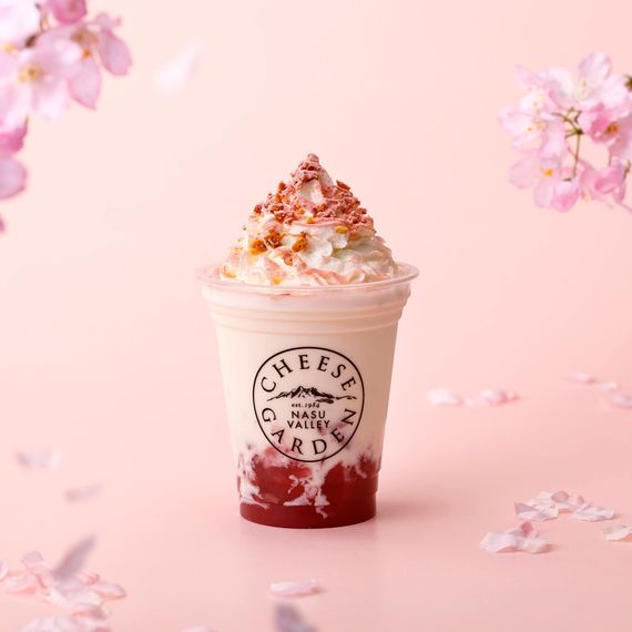 “桜”をテーマにした春限定メニュー3種がカフェに登場！ドリンクやサンデーなど春の訪れを感じる華やかな見た目でお花見気分を満喫 #Z世代Pick