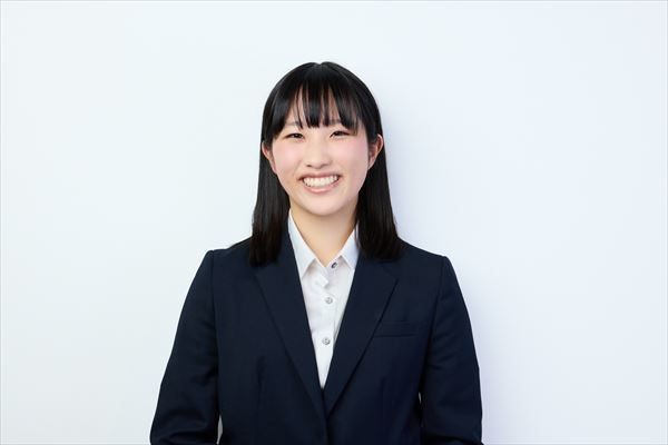 就活で実力を発揮するためのコツは「パンプス選び」！？　現役就活生と先輩社会人の移動疲れ対策に迫る